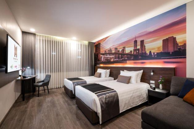 Manhattan Hotel Бангкок Экстерьер фото