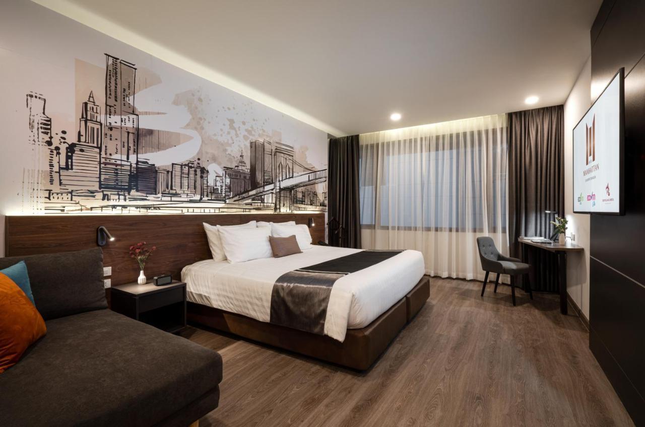 Manhattan Hotel Бангкок Экстерьер фото